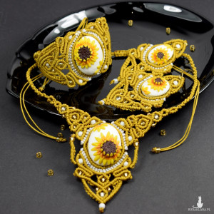 Komplet biżuterii „Słonecznikowe lato” - mikromakrama z duszą natury