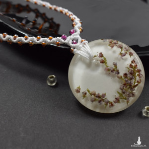 Duży naszyjnik z wrzosami