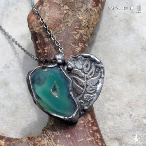 Agatowe serce w morskościach