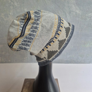 Czapka etno smerfetka