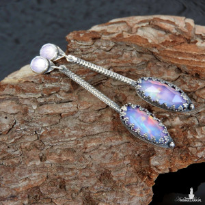 Kolczyki srebrne z opalem aurora i kwarcem lawendowym wiszące wkrętki