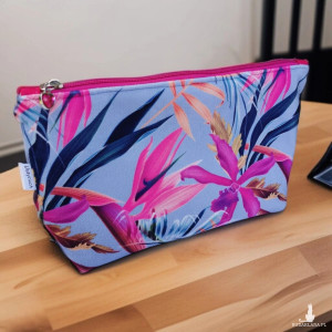 Kosmetyczka damska welurowa etui do torebki organizer do torby duża kosmetyczka kwiaty strelicja