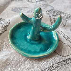 ceramiczny kaktus na biżuterię