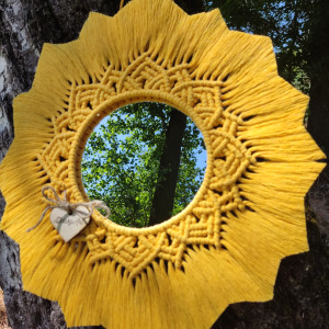 Makramowe lusterko w stylu Boho w kolorze żółtym