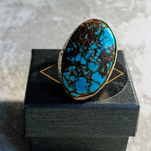 Srebrny pierścionek z dużym turkusem
