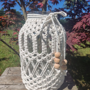 Lampion w stylu Boho wykonany metodą makramy