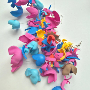 Kolczyki  kolorowe kwiaty dlugie