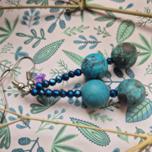 Kolczyki  delikatne niebieskie koraliki