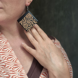 Kolczyki  drewniane leciutkie kwadraty