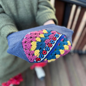 Czapka damska kolorowa smerfetka