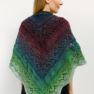 Chusta ombre Klaziena ręcznie robiona szydełkowa