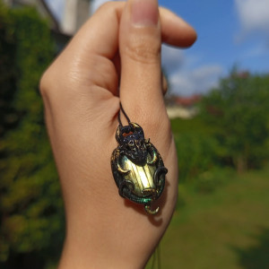 naszyjnik smocze serce z labardorytem, idealny na prezent, magia fantasty