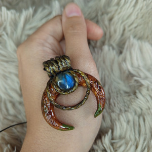 Naszyjnik leśnej lunuli z labradorytem, idealny na prezent, magia fantasy