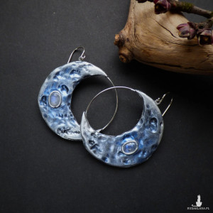 Kolczyki z księżycem i kamieniem księżycowym