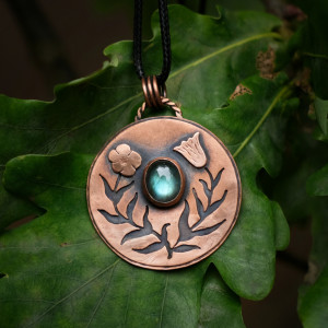 Wisior miedziany florystyczny naszyjnik z labradorytem kwiaty PROMOCJA