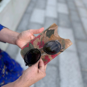 Skórzane etui na okulary