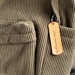 Skórzana Zawieszka "Cisza mówi wszystko"