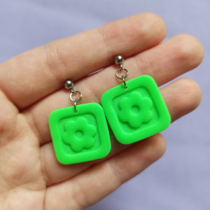 Kolczyki z gliny polimerowej neonowe kwiatki