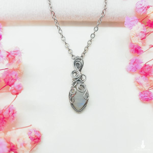 Naszyjnik Kamień Księżycowy Mini stal chirurgiczna wisiorek handmade wirewrapping