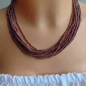 Naszyjnik Krótki Brązowy Szklane Koraliki