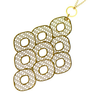 Ażurowy naszyjnik w kształcie rombu Harmonia c678