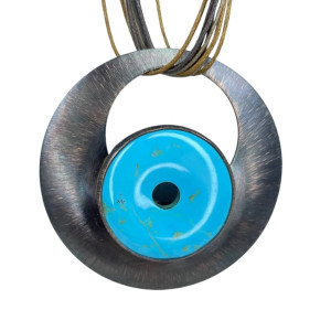 Geometryczny wisior z howlitem c1183