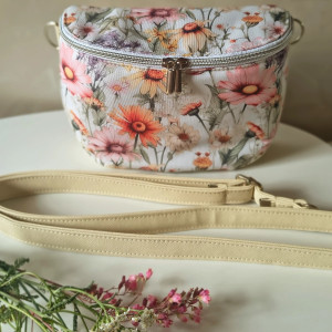 Nerkotorebka pastelowe polne kwiaty