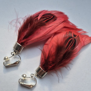 Klipsy  czerwone pióra