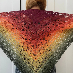 Chusta robiona na szydełku