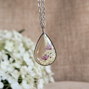 Bukiet kwiatowy łąka srebrna zawieszka srebrny wisiorek kwiat naszyjnik żywica z żywicy kwiaty łezka łza różowe