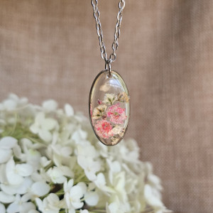 Srebrna zawieszka srebrny wisiorek naszyjnik żywica z żywicy kwiaty z kwiatami jajowata retro naturalna dziewczęca kobieca gipsówka