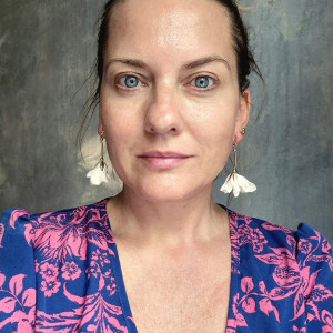 Klipsy białe kwiaty