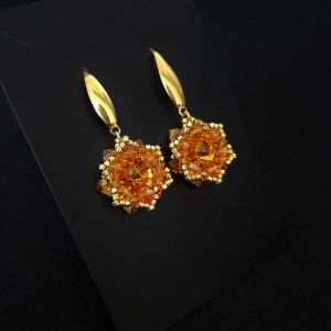 Złote Wiszące Kolczyki "Topaz Maxima" z Kryształkami i Koralikami