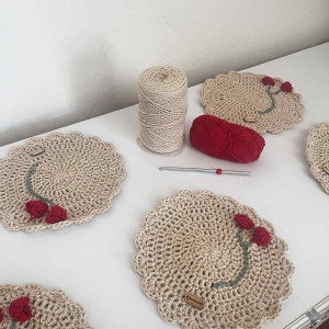 Szydełkowe podkładki 6 sztuk