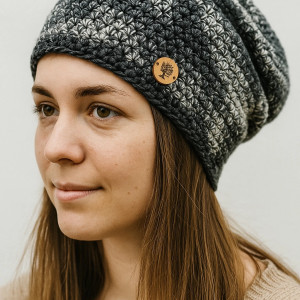 Kolorowa czapka całoroczna przejściowa cienka all season S/M