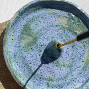 PALOLOPULI podstawka na kadzidełko