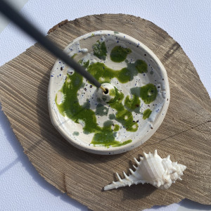 PALOLOPULI podstawka na kadzidełko