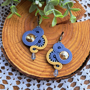 Kolczyki sutasz Błękitne długie