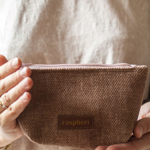 Pudroworóżowa kosmetyczka midi