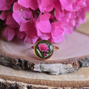 Złoty pierścionek regulowany kwiaty z kwiatami kwiatem duży zielony różowa gipsówka