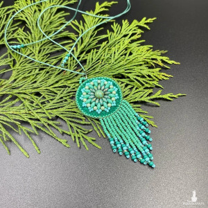 Mini wisiorek turkusowy #1002