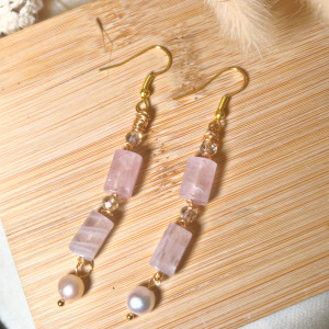 Kolczyki wiszące z kwarcem różowym i perłami hodowlanymi