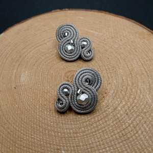 Kolczyki sutasz sztyfty 13
