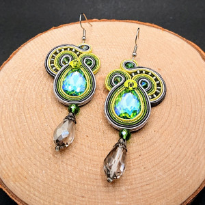 ZIELONO-SZARE KOLCZYKI SUTASZ Z KRYSZTAŁKAMI