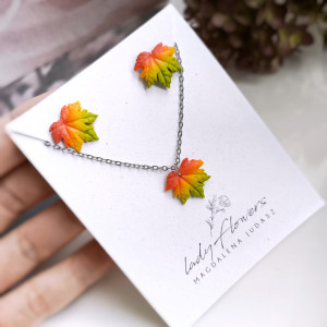Komplet biżuterii z listkami