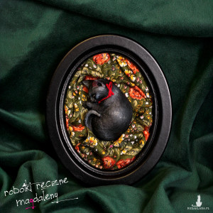 ZAMOREK - śpiący kotek