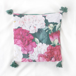 nowa poszewka 45x45, kwiaty poszewka na poduszkę 45x45, dekoracyjna poszewka z kwiatami, ozdobna poszewka z kwiatkami, kwiatki poszewka z frędzlami, kolorowa poszewka rozmiar 45x45