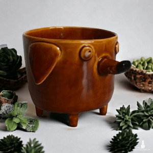 Brązowa doniczka ceramiczna pies Azorek - osłonka na prezent - Rękodzieło – Lamabo Ceramics