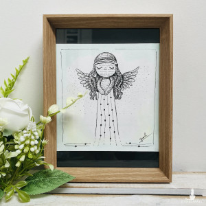 Anioł rysunek piórkiem w ramce obrazek na prezent