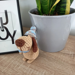 Brelok piesek na szydełku, piesek amigurumi